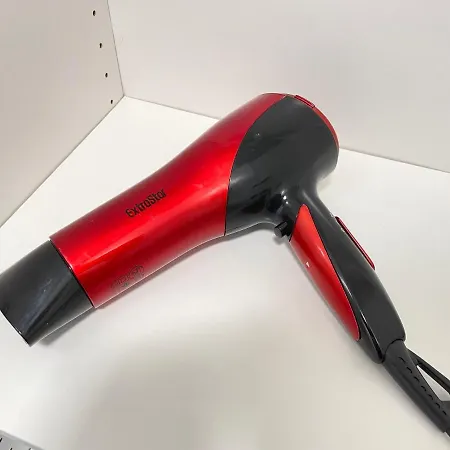 New Square Apartment *