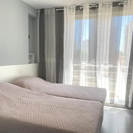 Apartment New Square *