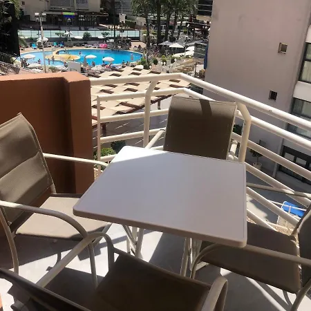 Апартаменты New Square *