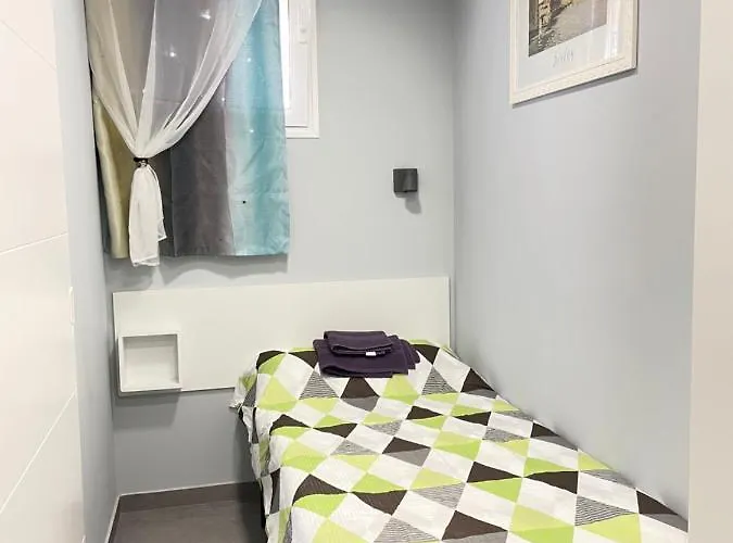 New Square Apartment *